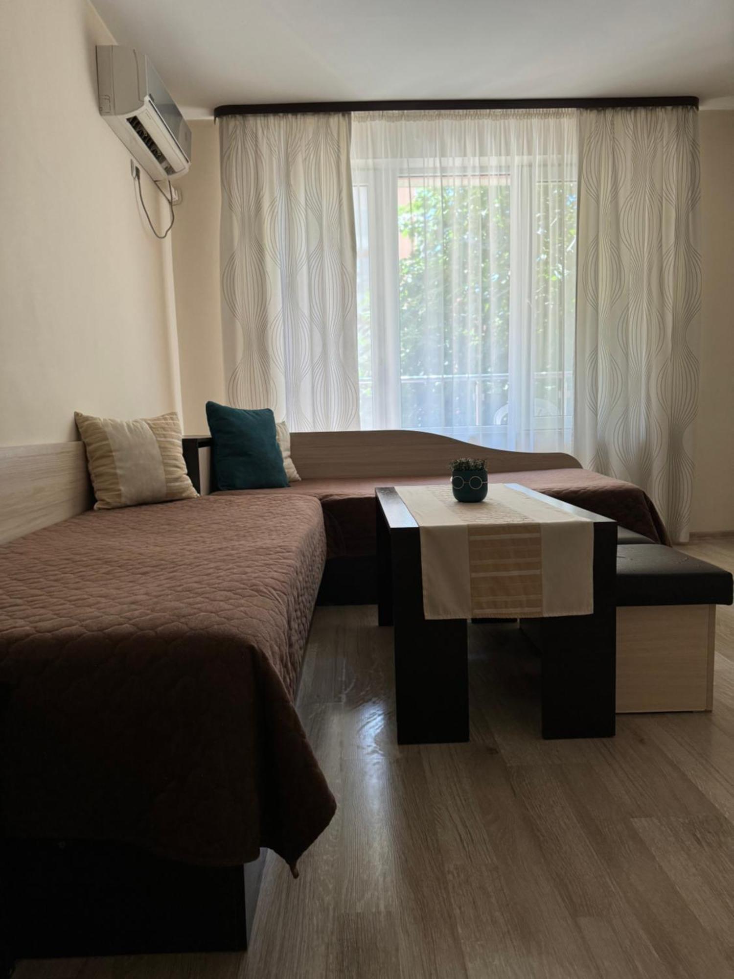Hotel Topalovi نيسيبار المظهر الخارجي الصورة