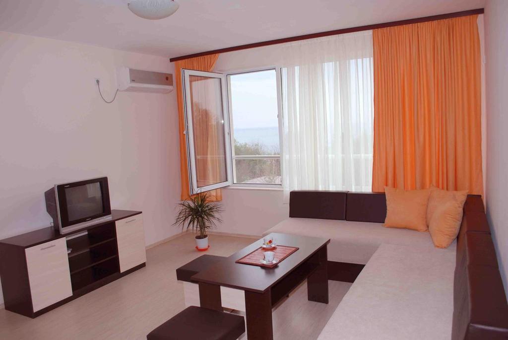 Hotel Topalovi نيسيبار المظهر الخارجي الصورة